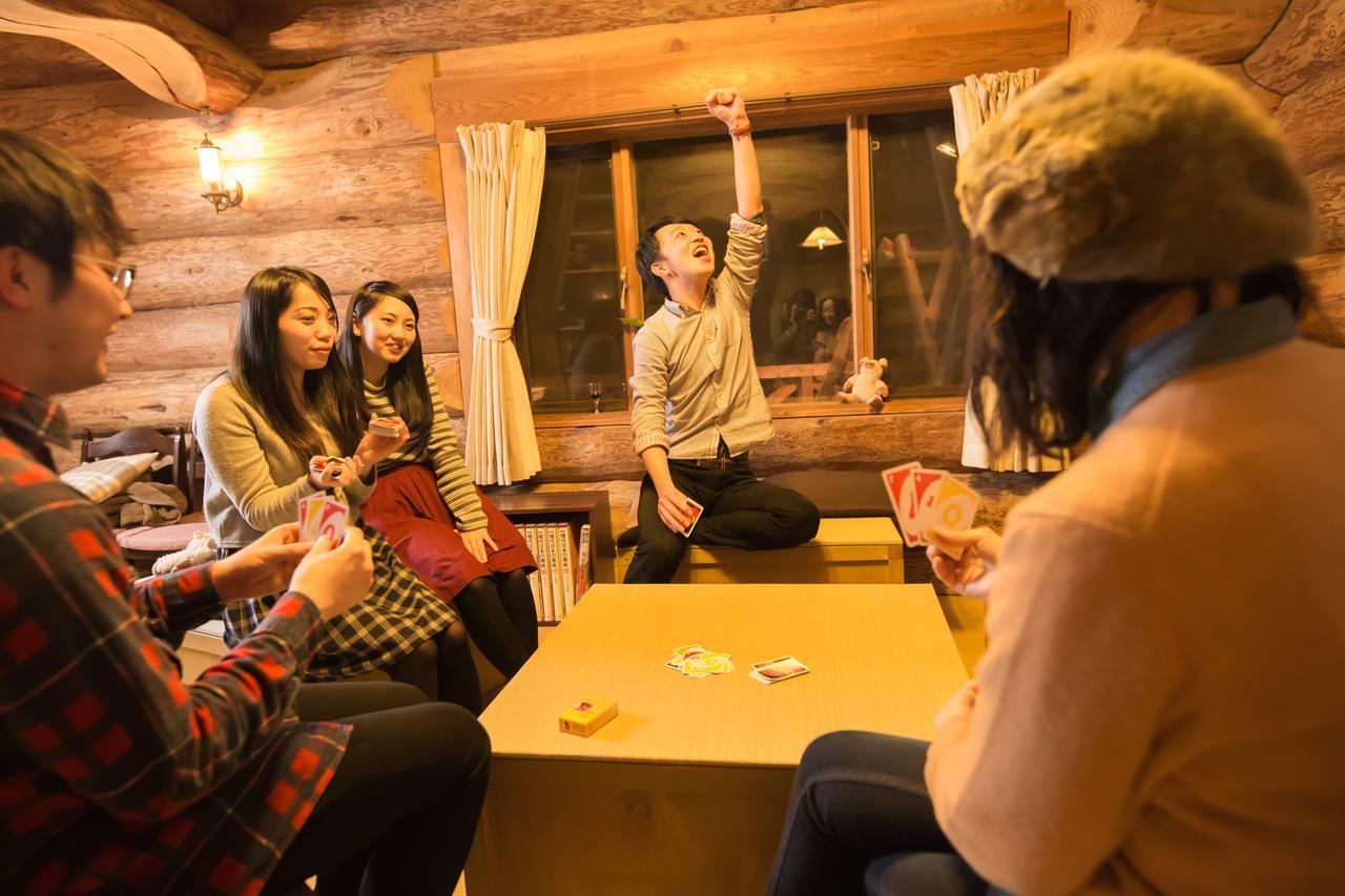 Отель Yufuin Log House No Yado Tom Sawyer Экстерьер фото